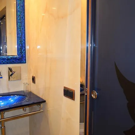 Hotel Historic 4*