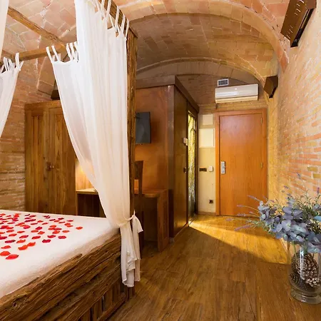 Szálloda Historic 4*