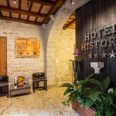Historic Hotel Girona